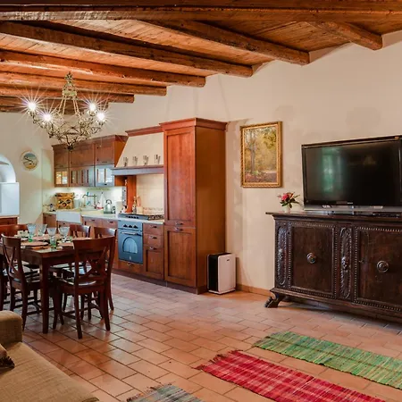 La Torretta Di *