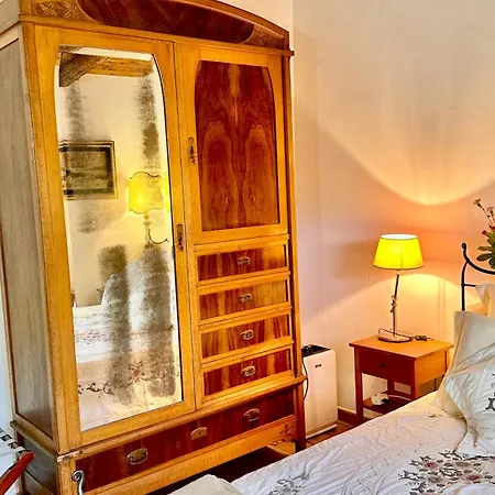 La Torretta Di Country house